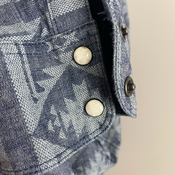 Lucky Brand Shirt Mens PEARL SNAP Large Saturday Stretch Button‎ Denim Aztec L - Picture 4 of 9